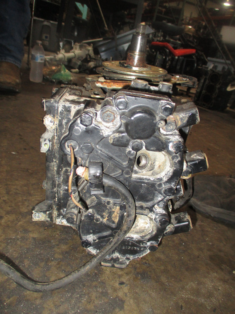 Evinrude 25hp outboard crankcase powerhead