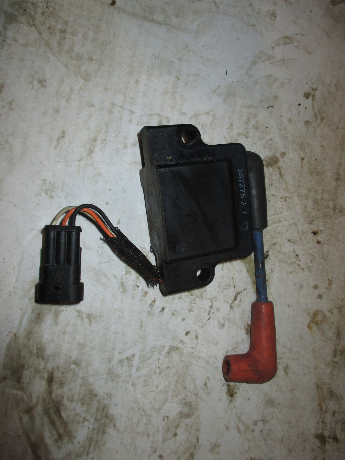 Evinrude ETEC 30hp outboard ignition coil (587275)