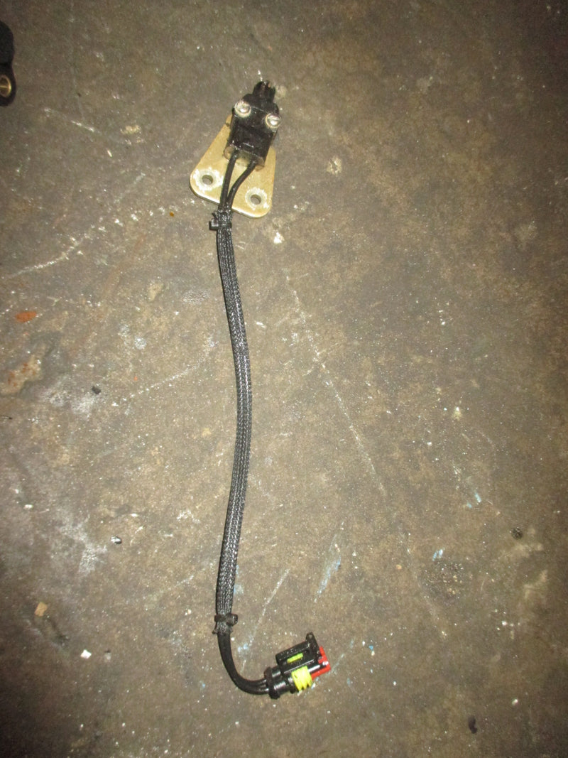 Evinrude Etec 90hp 2 stroke Outboard Neutral Switch (586780)