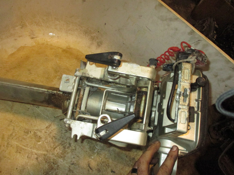 Suzuki DT4 4hp 2 Stroke outboard long shaft midsection (PARTS)