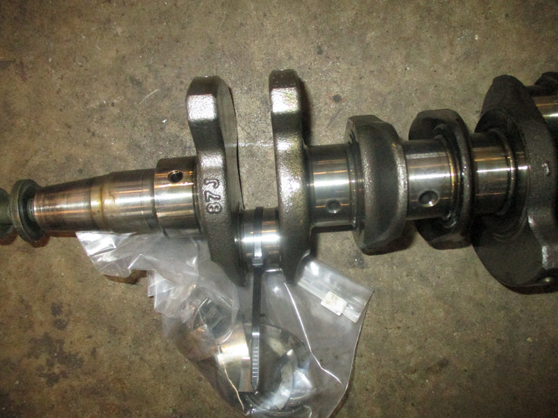 Suzuki DF50 outboard crankshaft (12220-87J10)
