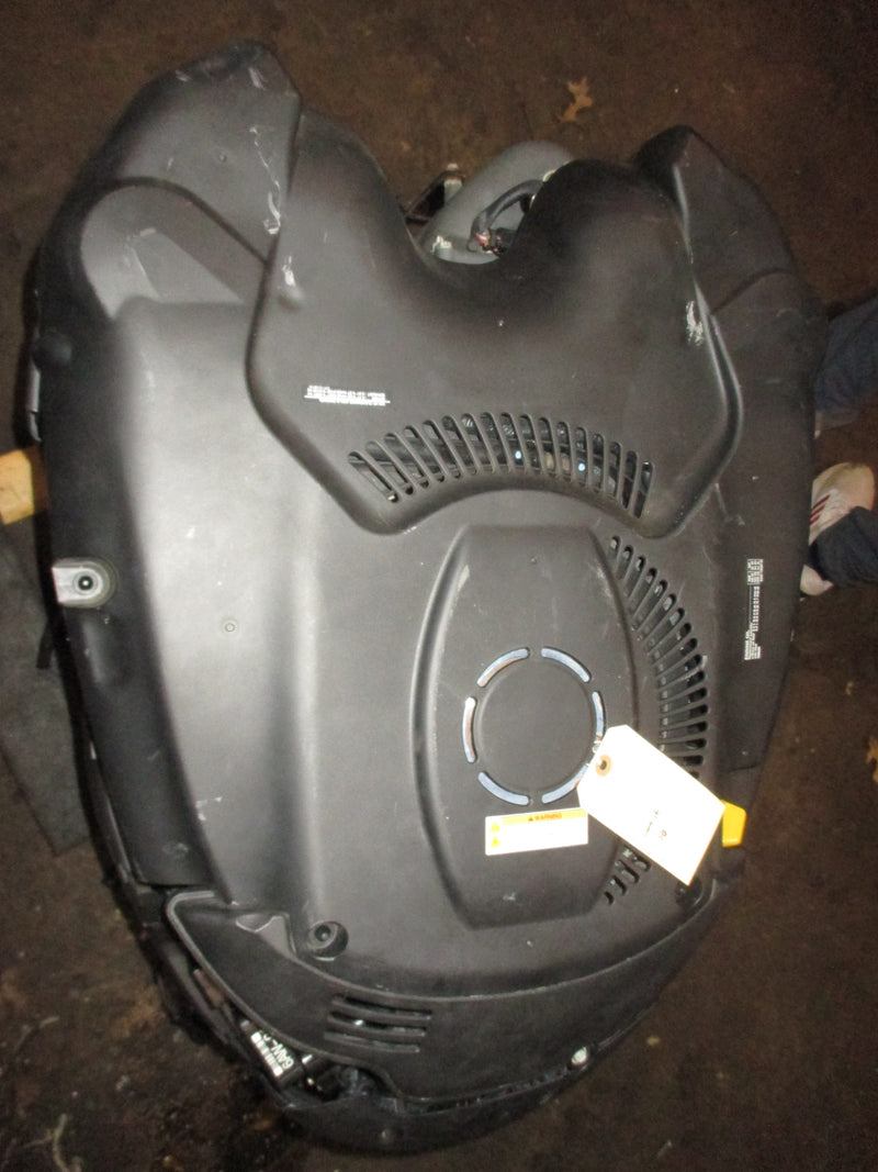 Yamaha 350hp 4 stroke outboard Dressed Crankcase Powerhead