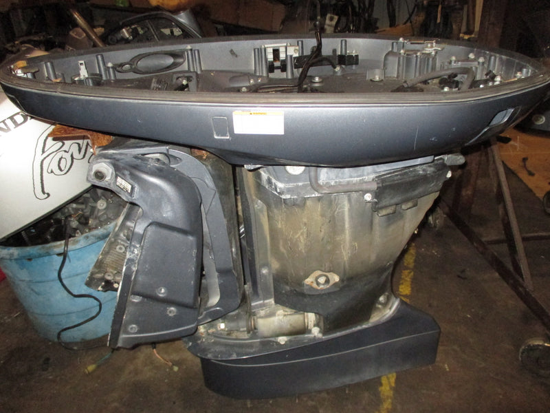 Yamaha 350hp 4 stroke outboard 30" Shaft Mid Section
