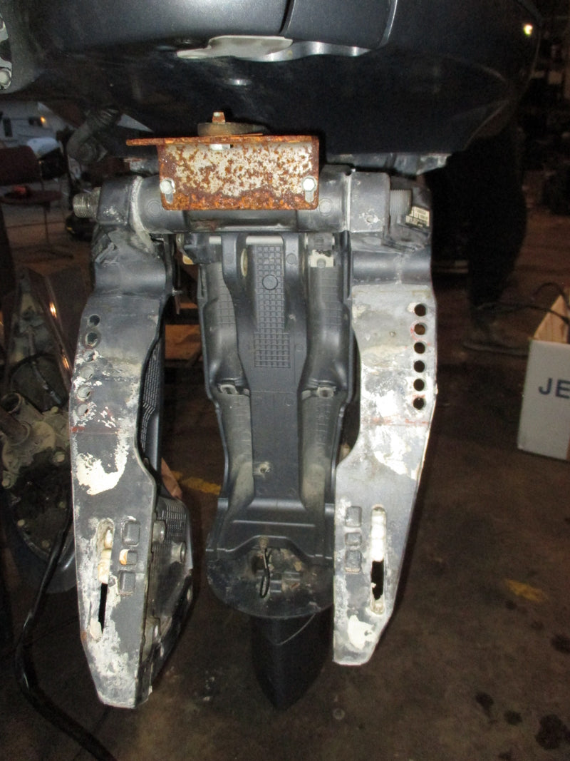 Yamaha 350hp 4 stroke outboard 30" Shaft Mid Section