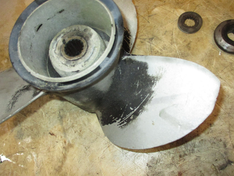 Evinrude 150hp 2 stroke outboard aluminum prop 391201