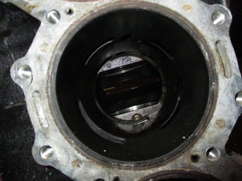 Evinrude ETEC 90hp 2 stroke outboard crankcase block
