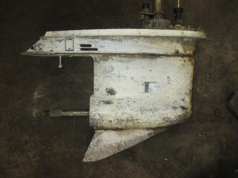 Johnson 200hp ocean pro 2 stroke outboard 25 inch lower unit