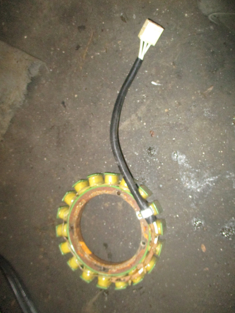 Suzuki DF140 outboard stator single white plug (32120-90J00)
