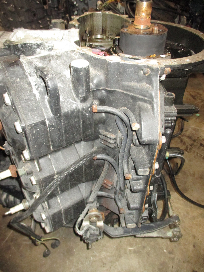 Evinrude 150hp 2 stroke outboard crankcase powerhead