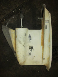 Load image into Gallery viewer, Johnson 200hp Ocean runner outboard 25 inch shaft lower unit
