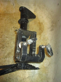 Load image into Gallery viewer, Evinrude 3hp 2 Stroke outboard midsection (PARTS)
