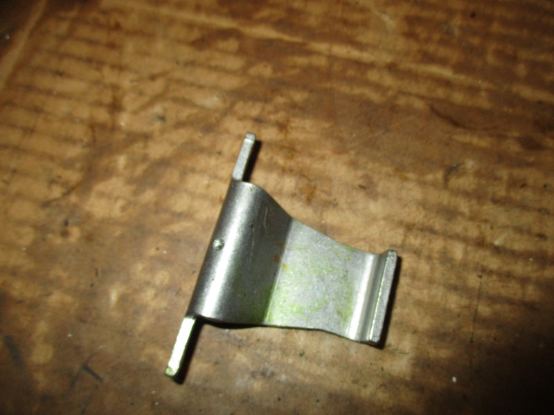 Mercury 125hp 2 stroke outboard rear cowling latch (820000A2)