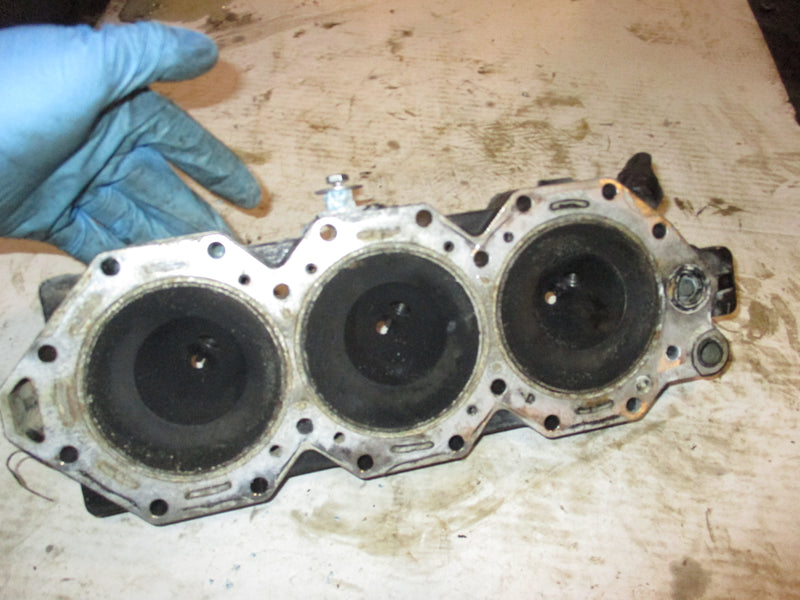 Evinrude ETEC 90hp 2 stroke outboard cylinder head (5007480)