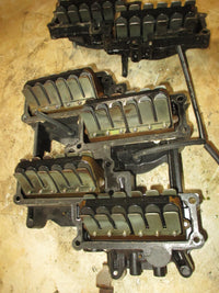 Load image into Gallery viewer, Johnson 200hp ocean pro 2 stroke outboard intake manifold and reds (344820)
