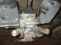 Load image into Gallery viewer, Johnson 200hp Ocean runner outboard tilt trim unit
