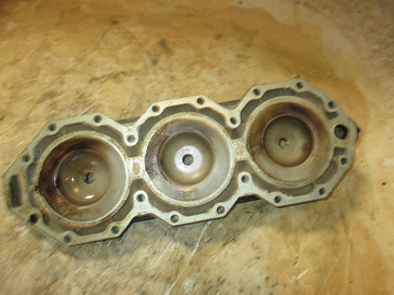 Johnson 200hp ocean pro 2 stroke outboard port cylinder head (436892)