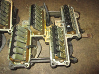 Load image into Gallery viewer, Johnson 200hp Ocean runner outboard intake manifold with reeds (341520)
