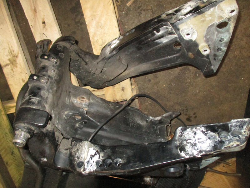 Mercury 125hp 2 stroke outboard 25" midsection