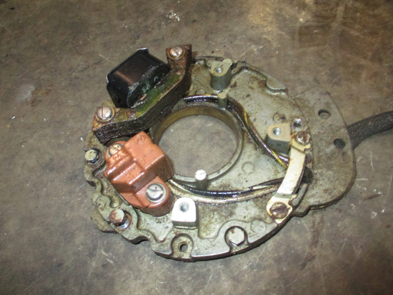 Johnson 15hp 2 stroke outboard stator/timer base (582417)
