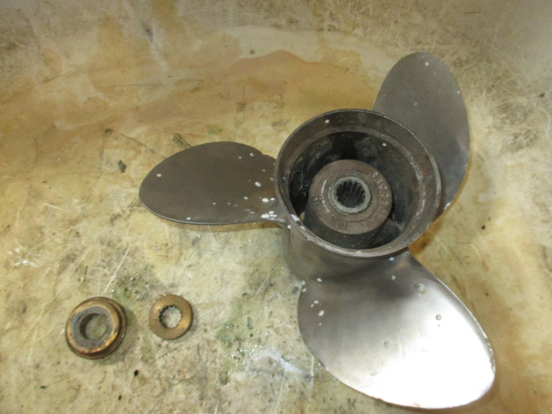 Johnson 200hp Ocean Pro 2 stroke outboard stainless steel propellor (389927)