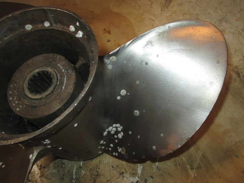 Johnson 200hp Ocean Pro 2 stroke outboard stainless steel propellor (389927)