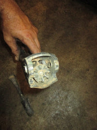 Load image into Gallery viewer, Mercury 7.5hp 2 Stroke outboard tiller handle
