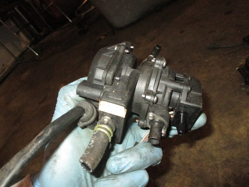 Johnson 200hp Ocean runner outboard 4 wire VRO fuel pump PARTS ONLY