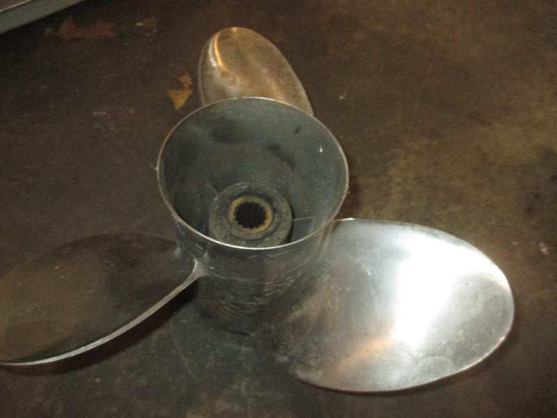 Mercury 2.5L 200hp 2 stroke Outboard Stainless Mirage Propeller (4813700A41) 19P