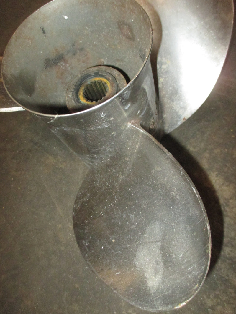 Mercury 2.5L 200hp 2 stroke Outboard Stainless Mirage Propeller (4813700A41) 19P