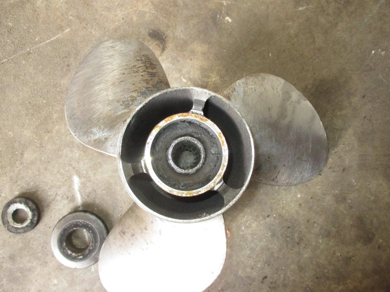 Evinrude 200hp 2 ocean pro outboard stainless steel propeller (13 1/2x19)
