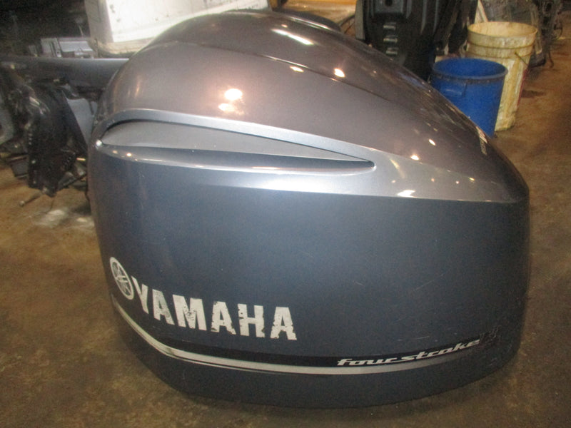 Yamaha 350hp 4 stroke outboard top cowling