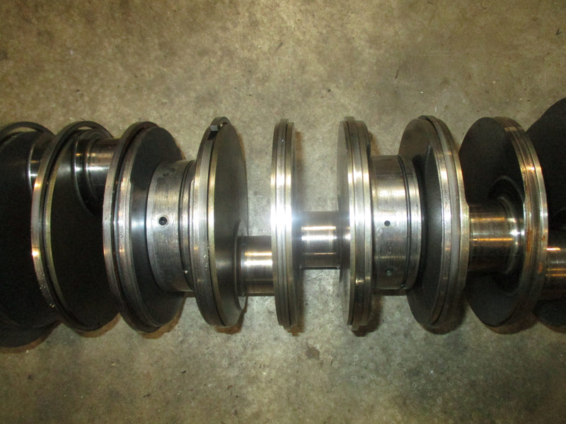 Evinrude 200hp 2 stroke outboard crankshaft