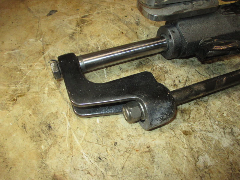 Uflex outboard hydraulic steering cylinder (UC1280BF-2)