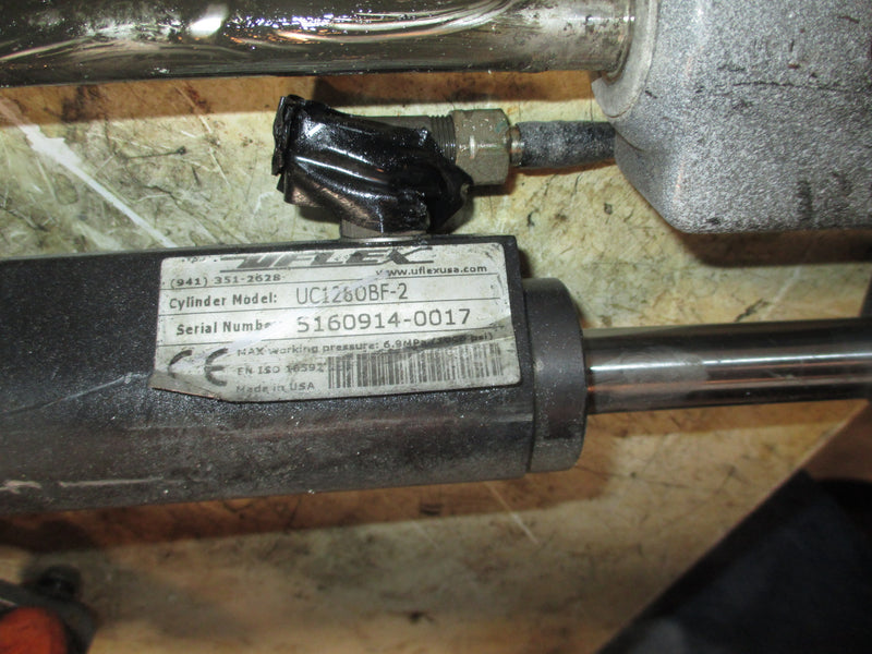 Uflex outboard hydraulic steering cylinder (UC1280BF-2)