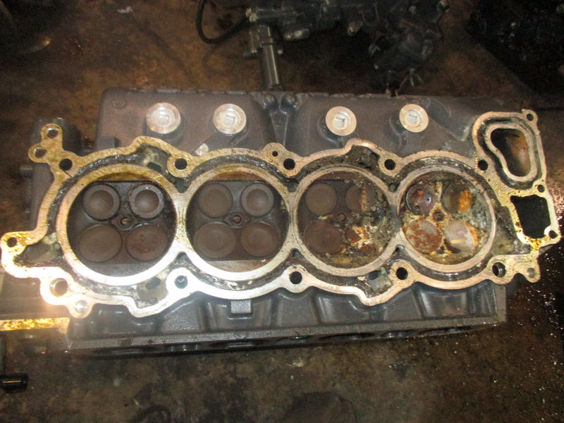 Yamaha 350hp 4 stroke outboard starboard cylinder head (6AW-11120-01-00)