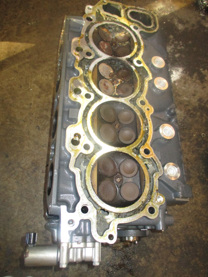Yamaha 350hp 4 stroke outboard port cylinder head (6AW-11110-01-00)