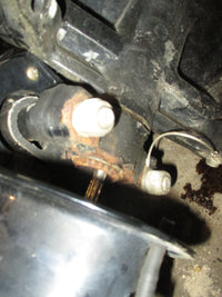 Load image into Gallery viewer, Mercury 90hp 3 cyl 2 stroke outboard 20" mid section
