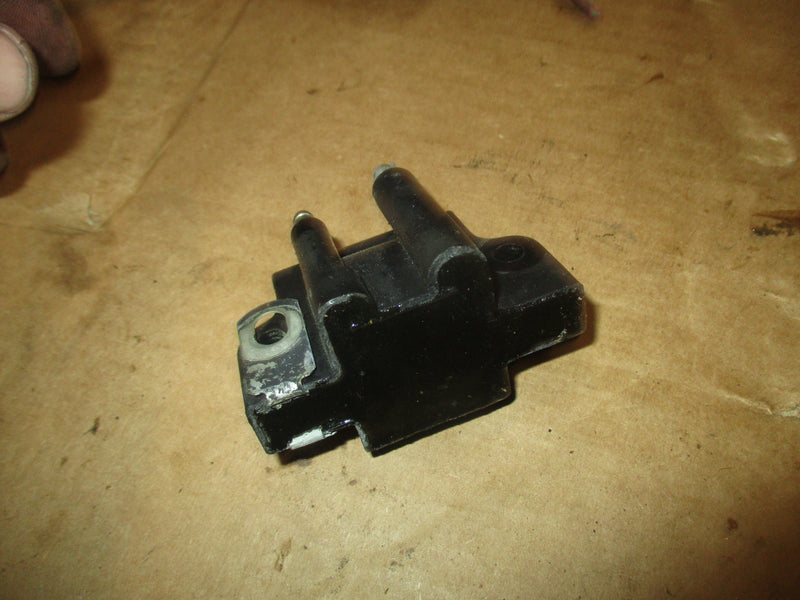 Evinrude 200hp 2 stroke outboard ignition coil (582508)