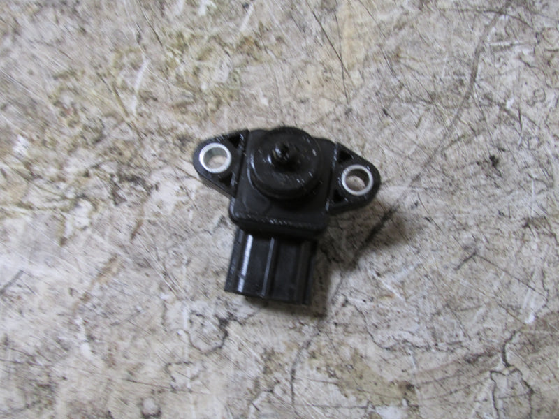 Suzuki DF115 115hp Outboard Map Sensor (18590-72F21)
