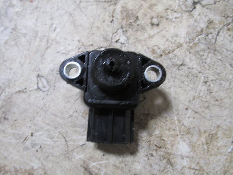 Suzuki DF115 115hp Outboard Map Sensor (18590-72F21)