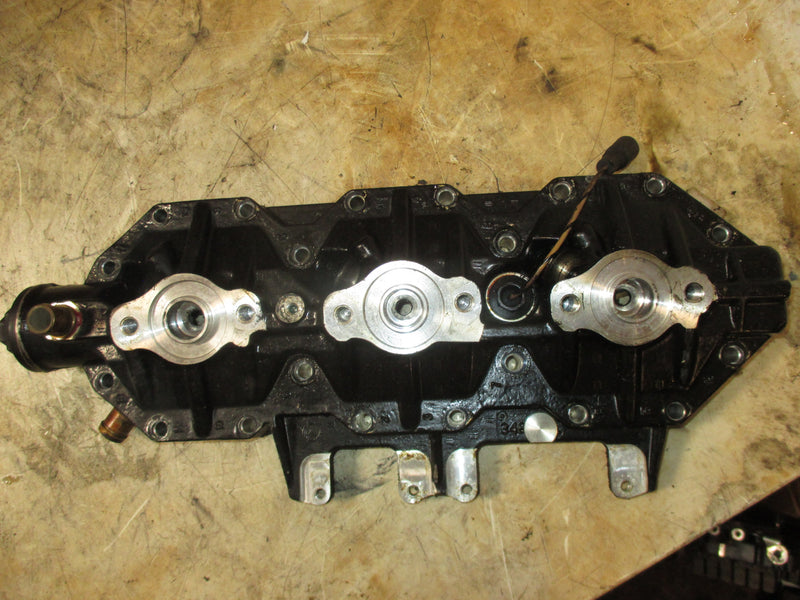 Evinrude 200hp ficht 2 Stroke starboard cylinder head (5004932)