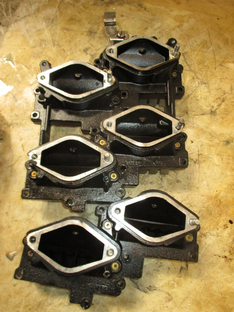 Evinrude 200hp ficht 2 Stroke intake manifold and reeds (346157)