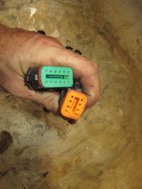 Load image into Gallery viewer, Evinrude 200hp ficht 2 Stroke stator (1586571)
