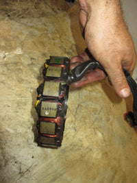 Load image into Gallery viewer, Evinrude 200hp ficht 2 Stroke stator (1586571)
