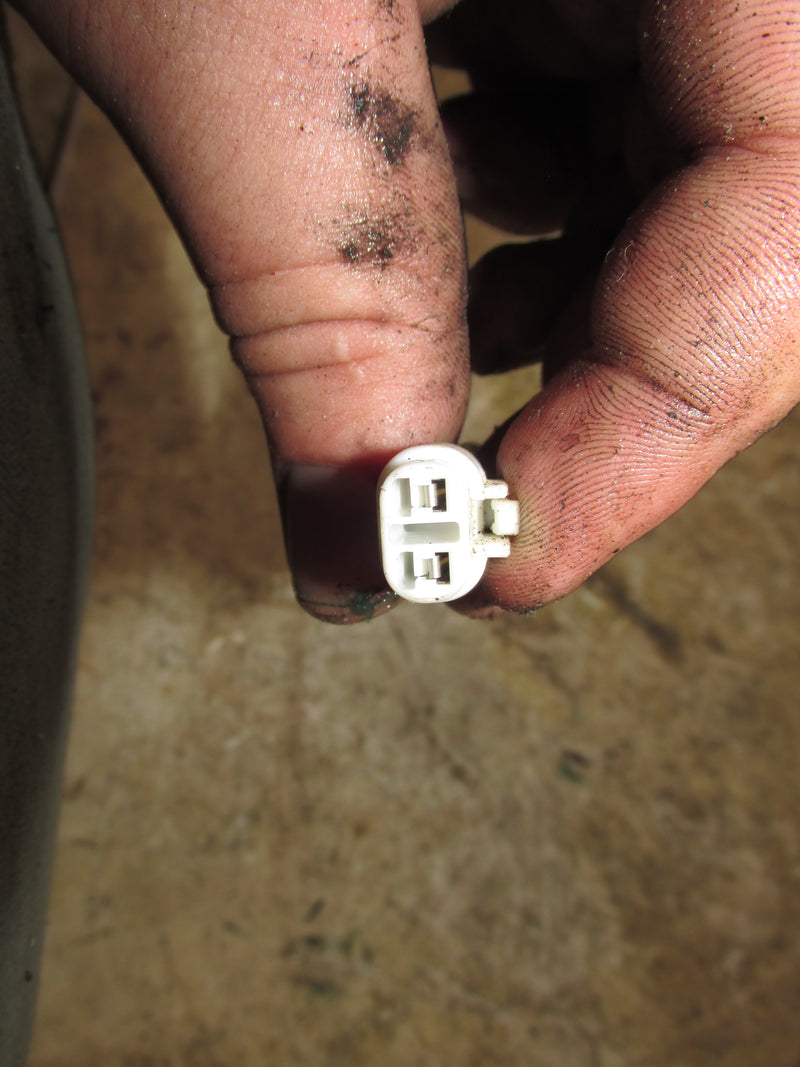 Suzuki DF115 115hp Outboard Temp Sensor (34830-87J20)