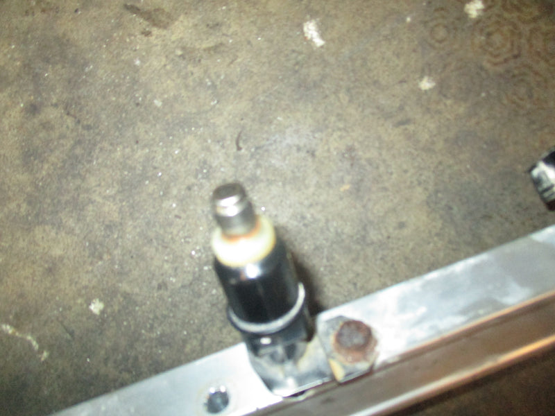 Honda BF135A 4 stroke outboard fuel rail injector set