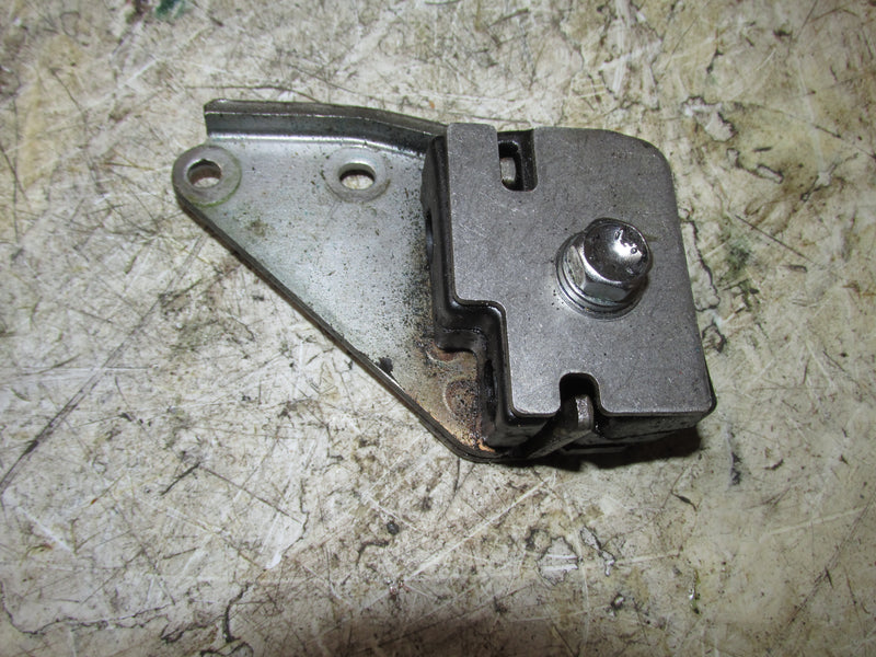 Suzuki DF115 115hp Outboard Throttle / Shifter Cable Holder (67341-90J32)