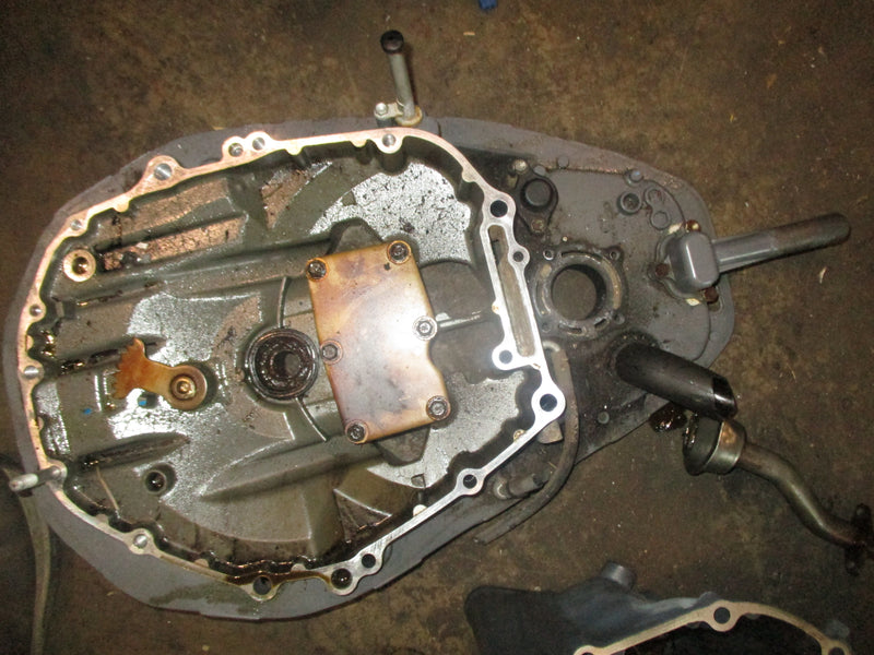 Honda BF135A 4 stroke outboard engine holder and oil pan