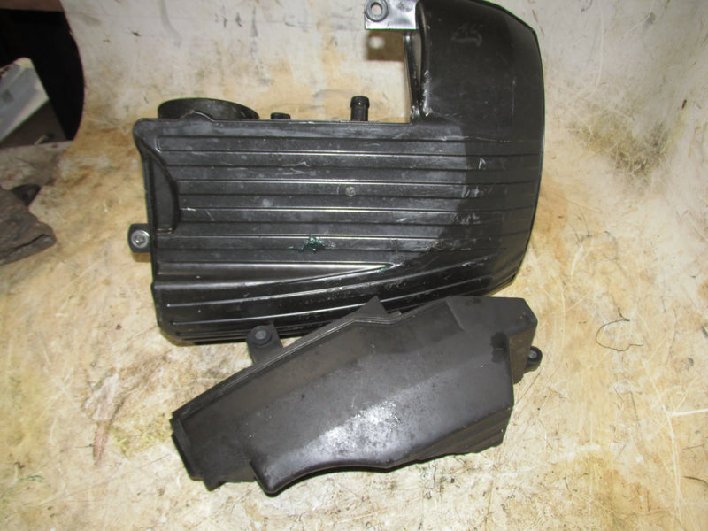 Suzuki DF115 115hp Outboard Intake Silencer (13810-90J00)