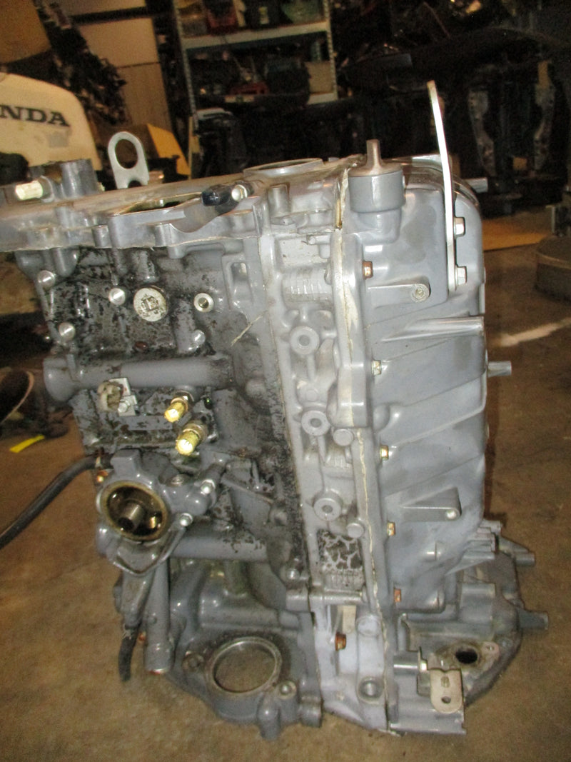 Honda BF150A outboard crankcase block